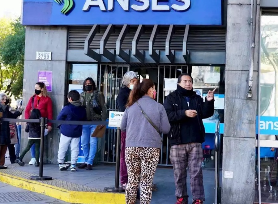 ANSES informó quiénes y cuándo se cobrará el plus de 20 mil pesos para miles de trabajadores durante octubre