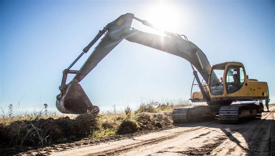 Provincia invertirá más de 1.300 millones para mejorar caminos rurales