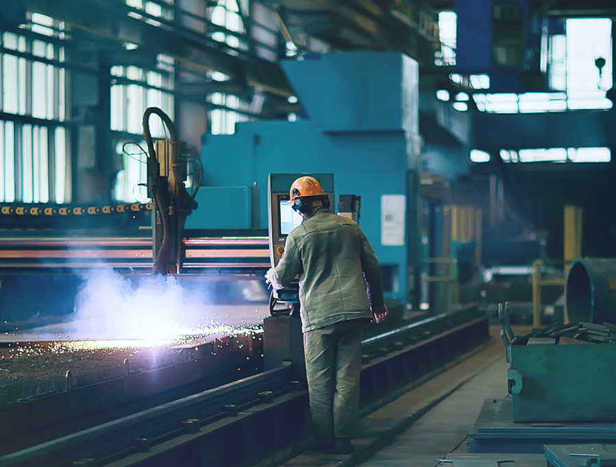 En medio de la recesión, más de 10.000 pymes ya podrán acceder al dólar oficial para cancelar deudas comerciales