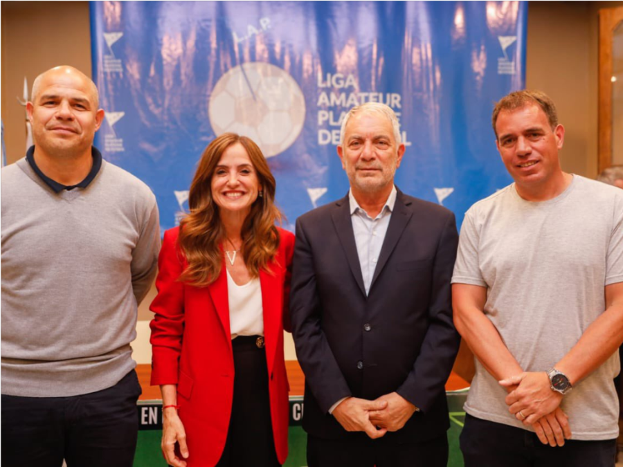 Tolosa Paz y Julio Alak renovaron el compromiso de apoyo y asistencia a los 46 clubes de la Liga Amateur Platense de Fútbol