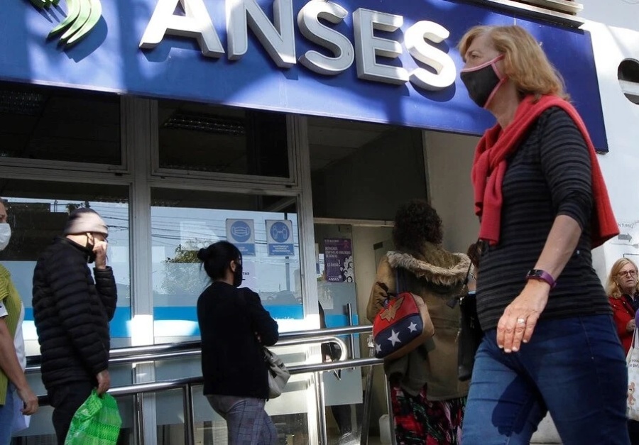 AUH, Seguro de Desempleo y otras prestaciones sociales: el calendario de pagos completo de ANSES para octubre