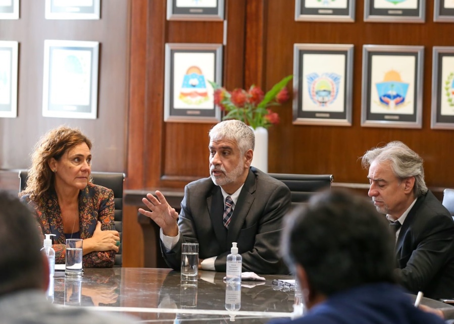 Encuentro clave por la inflación: Kulfas y Feletti se reúnen con supermercadistas y anunciarían más medidas