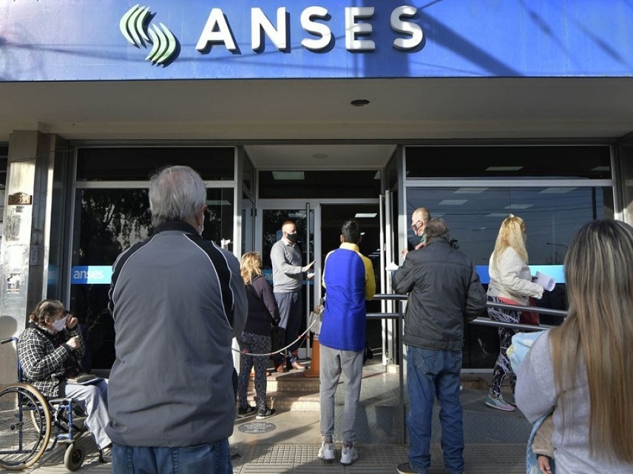 Calendario ANSES: así continúa el pago de jubilaciones este martes