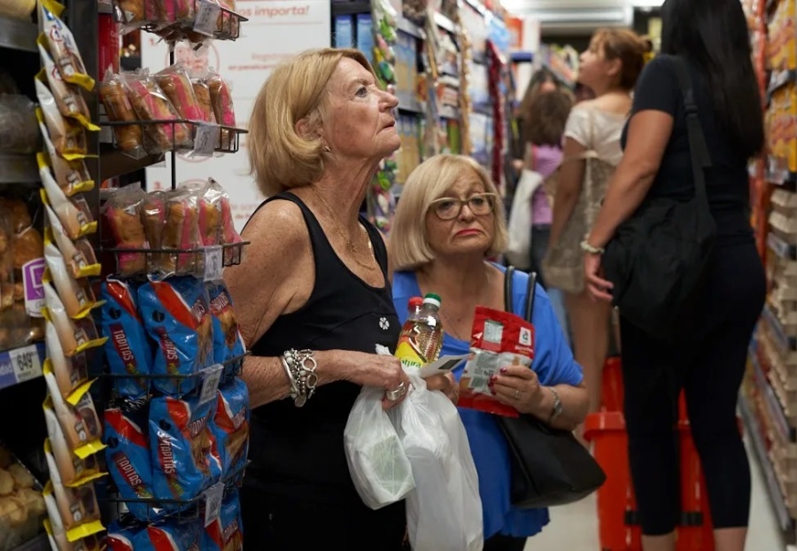 Oficializaron que las jubilaciones subirán un 2,7% en diciembre