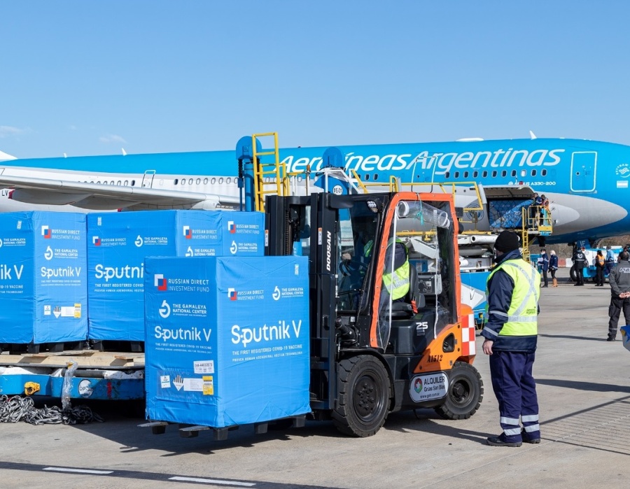 Autorizaron el uso de la vacuna monodosis Sputnik Light en Argentina