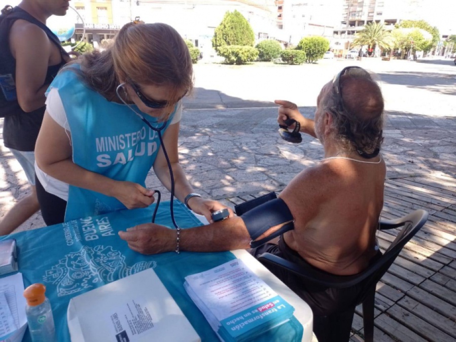 El Ministerio de Salud de la Provincia hizo recomendaciones para cuidarse durante la ola de calor