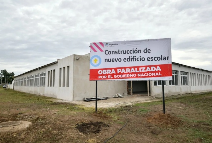 La Cámara Argentina de la Construcción alertó que se pierden 25 mil millones de dólares por el freno de la obra pública