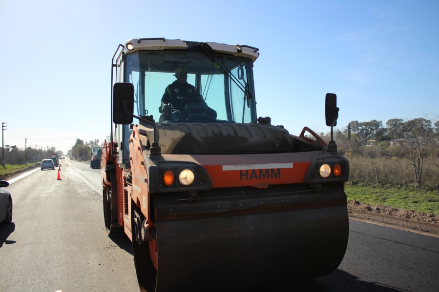 Uno por uno, los cortes de calle y desvíos de este jueves por obras en La Plata