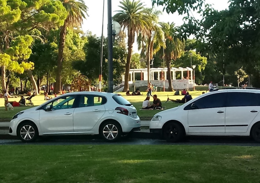 Atacaron salvajemente a una mujer a metros del Parque Saavedra: ”Empecé a gritar y correr cuando el pibe me agarró”
