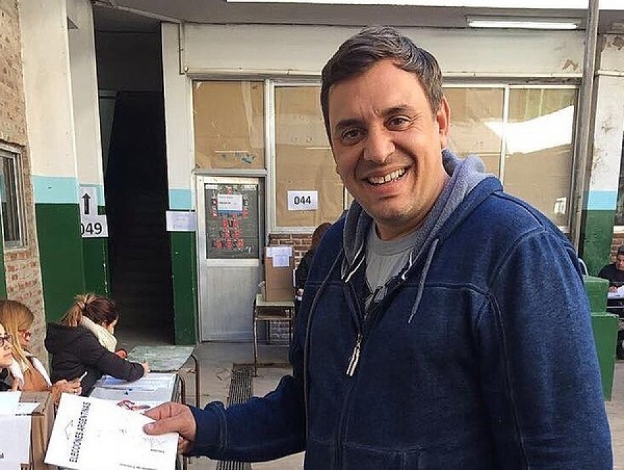 ”Aprovechemos”: los policías desplazados tenían un grupo de WhatsApp para organizarse en apoyar a Bondarenko