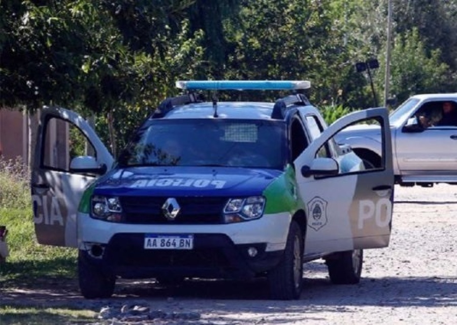 Tremendo ataque a dos primos en City Bell: le dispararon a uno de los jóvenes en la cabeza pero la bala no salió de milagro