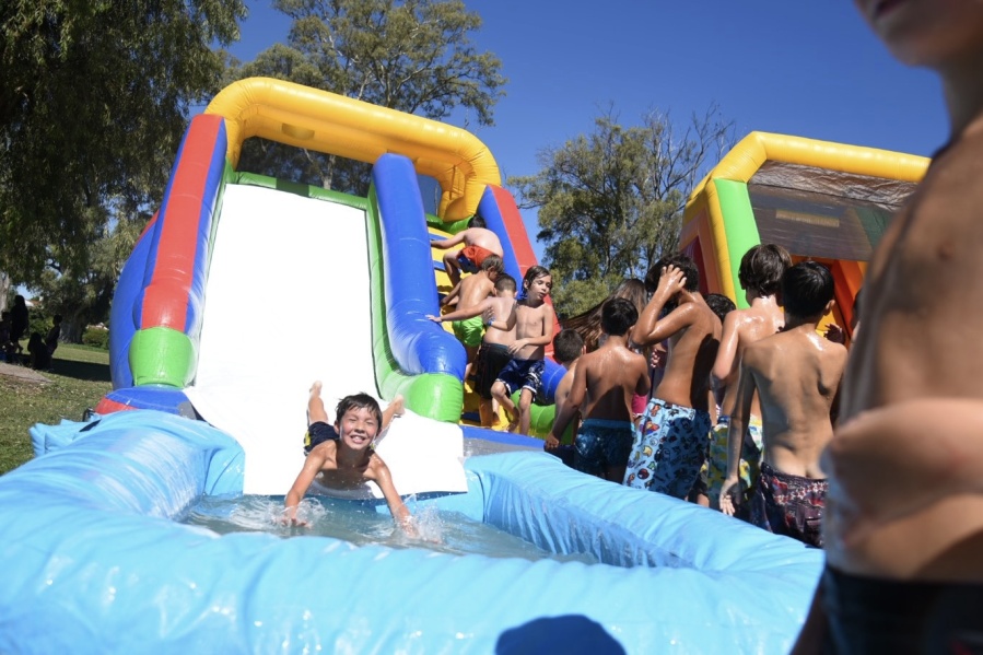 Más de mil chicos disfrutaron de la colonia municipal