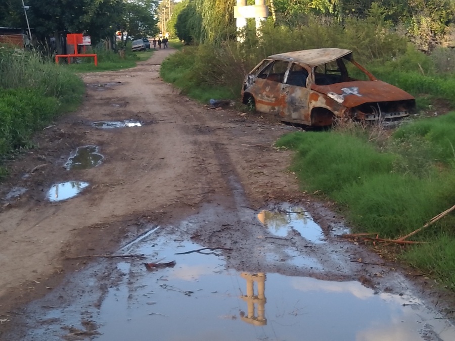 ”Los invito a disfrutar mi espacio”: la ironía de un vecino de Altos de San Lorenzo en reclamo por el estado de su cuadra