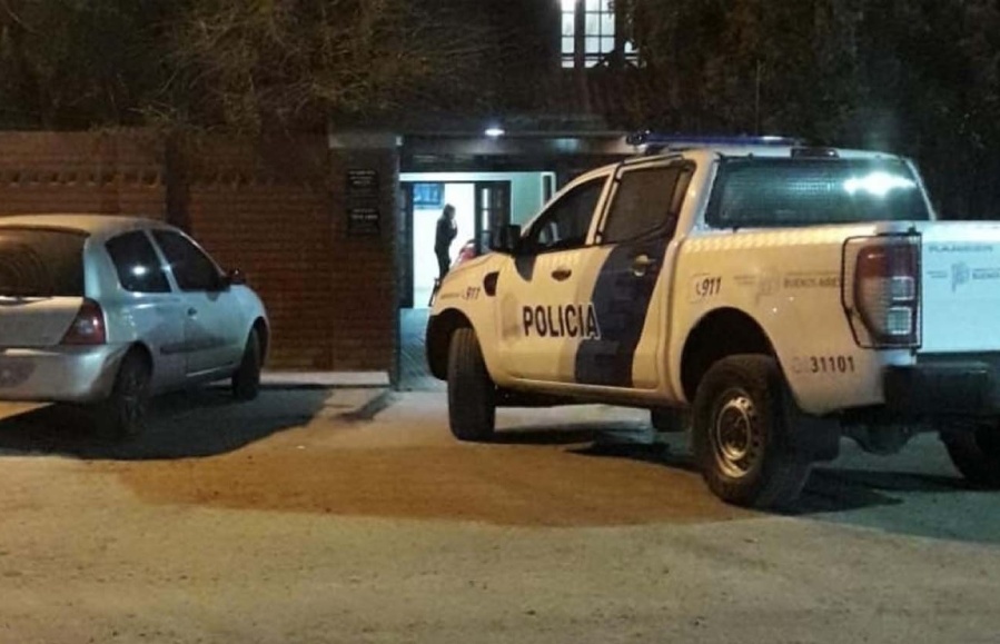 Dramático momento en una clínica de La Plata: amenazaron y maniataron a los pacientes que esperaban para atenderse