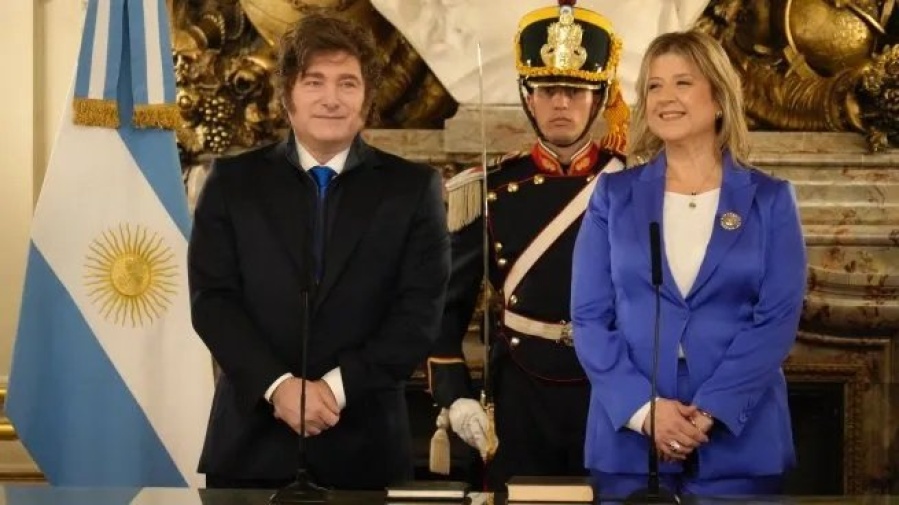 Monteoliva juró como ministra de Seguridad y prometió continuar la ”doctrina de Bullrich”