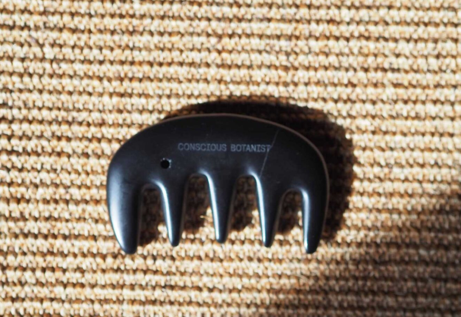 El infalible instrumento chino que mejora la piel, cuida el cabello, reduce el estrés y nos concilia con el sueño