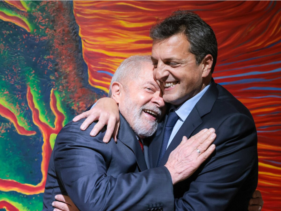 El partido de Lula da Silva lanzó un fuerte apoyo a Sergio Massa: ”Javier Milei representa la extrema derecha”
