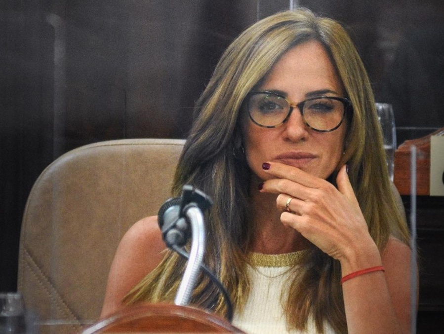 Tras las agresiones de Milei a Kicillof, Tolosa Paz listó los parecidos entre el libertario y Stalin