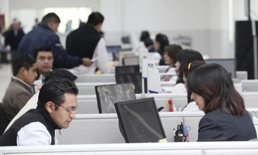 El Gobierno oficializó la prohibición de contratar nuevos empleados en el Estado: cuáles serán los sectores exceptuados