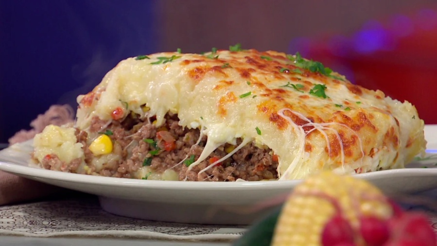 ”Miriam, el pastel de papas de los argentinos”: dejó plantada a su familia con la cena y ellos le dedicaron una canción