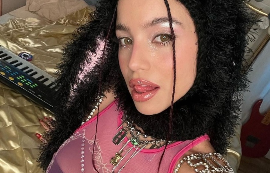 Emilia Mernes y la nueva tendencia que quiere impulsar con sus conocidos ”brillitos”