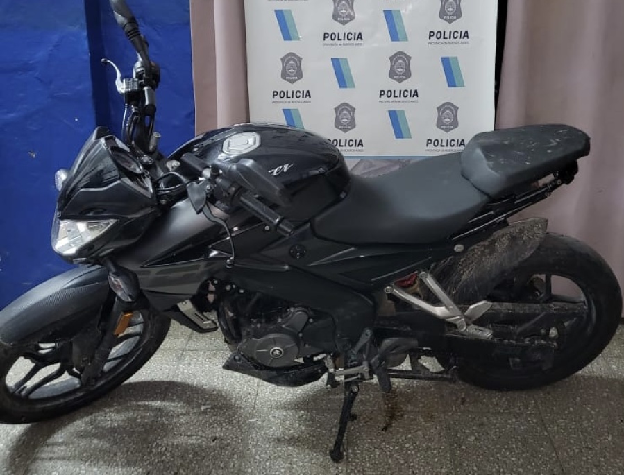 Tras un intenso allanamiento, capturaron a un ladrón que había atacado a un censista