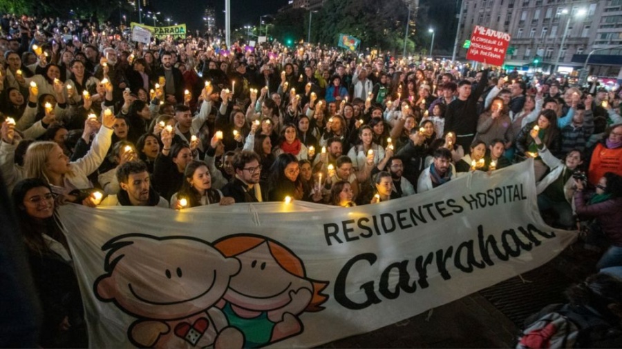 Convocaron a los médicos del Garrahan a renegociar un aumento salarial
