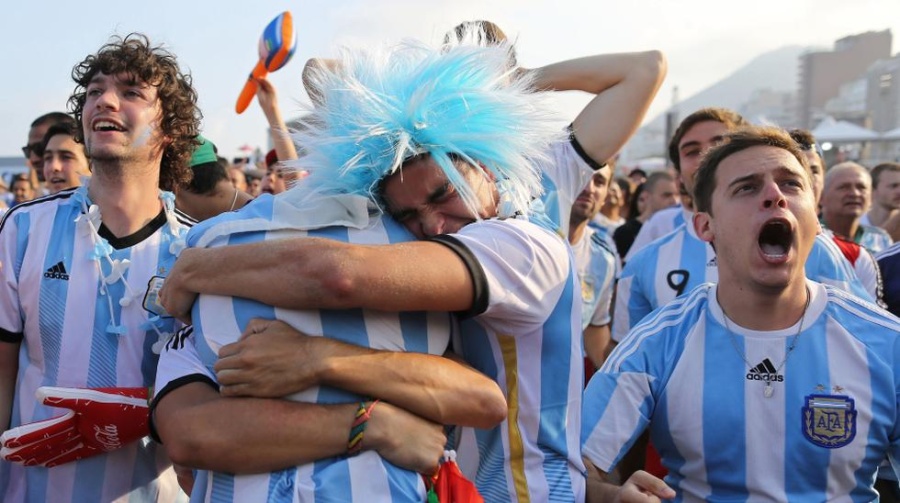 A 10 días del inicio de la Copa del Mundo se lanzó una campaña para prevenir infartos entre los hinchas argentinos