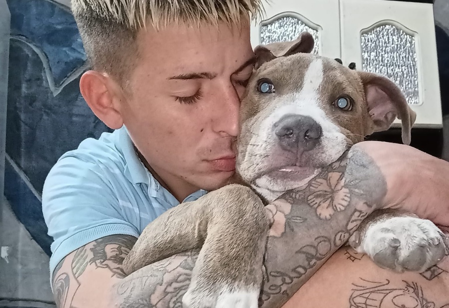 ”Amigo, hermano, no caigo, no lo puedo creer”: máxima tristeza por la muerte de Gastón Mena tras un accidente en Punta Lara