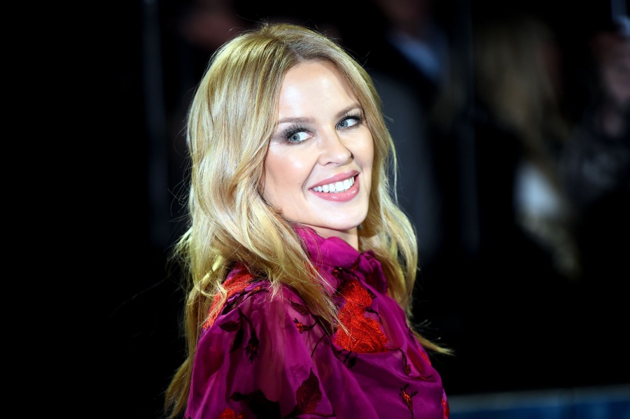 Kylie Minogue nos presenta ”Kiss of life”