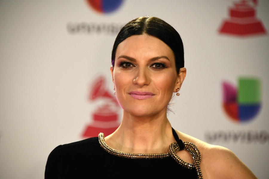 Se viene la película sobre la vida de Laura Pausini