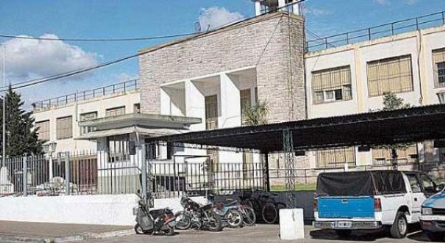 Fue a ver a su esposo preso en la Unidad 9 de La Plata y lo encontró con otra mujer