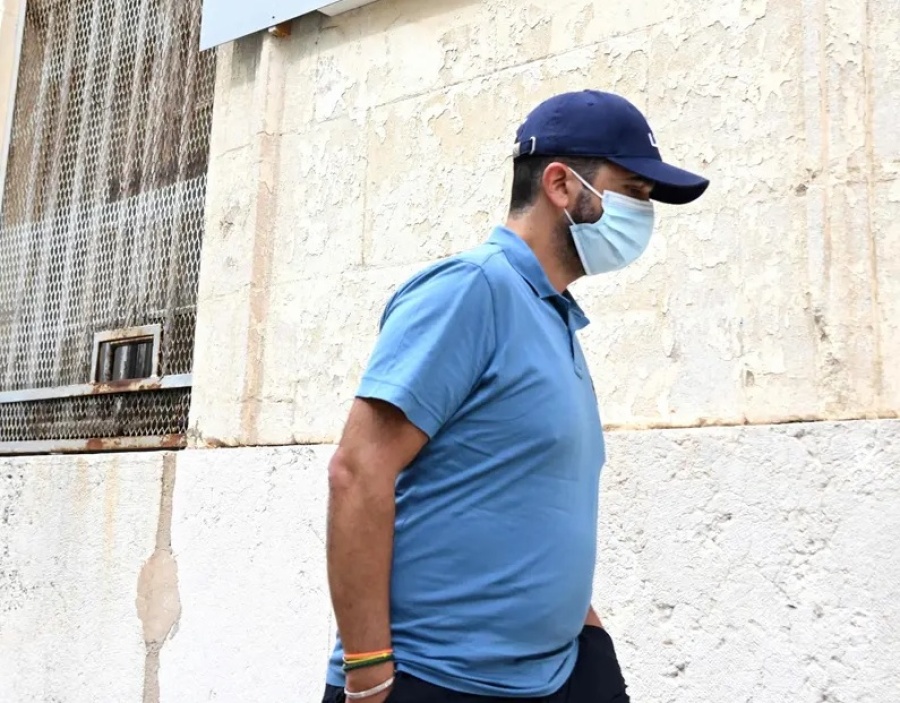 Condenaron a un dentista por hacerse millonario arreglando caries que no existían