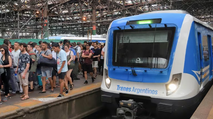 El tren Roca normalizó su servicio tras el accidente que ocurrió esta mañana