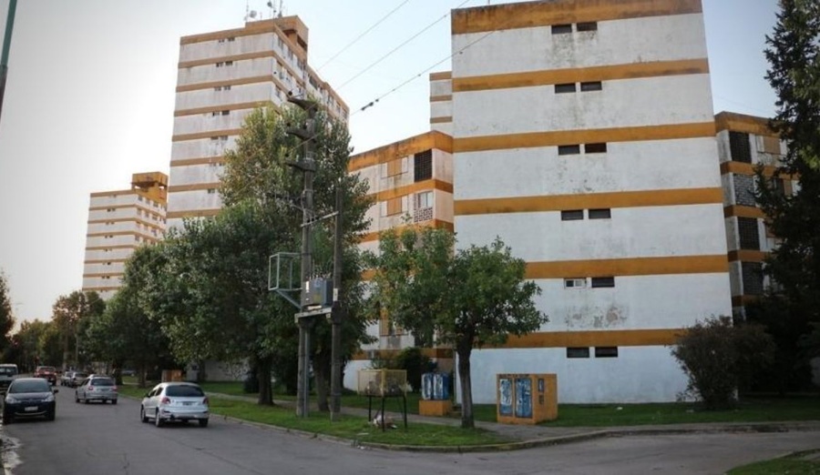 Delincuentes se llevaron hasta las zapatillas en un robo en Villa Elisa