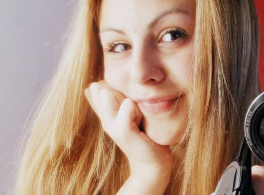 La historia de María Clara Urdangara, la joven platense asesinada en Kosovo: un casamiento, videos alegres y muchas dudas