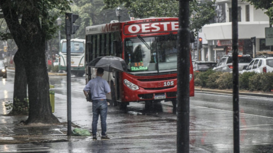 Rige una alerta amarilla por tormentas para La Plata