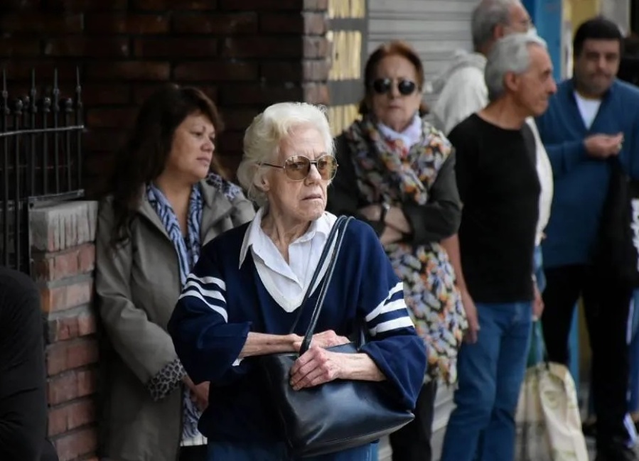 Calendario ANSES: este lunes se pagan pensiones y rige el aumento del 23%