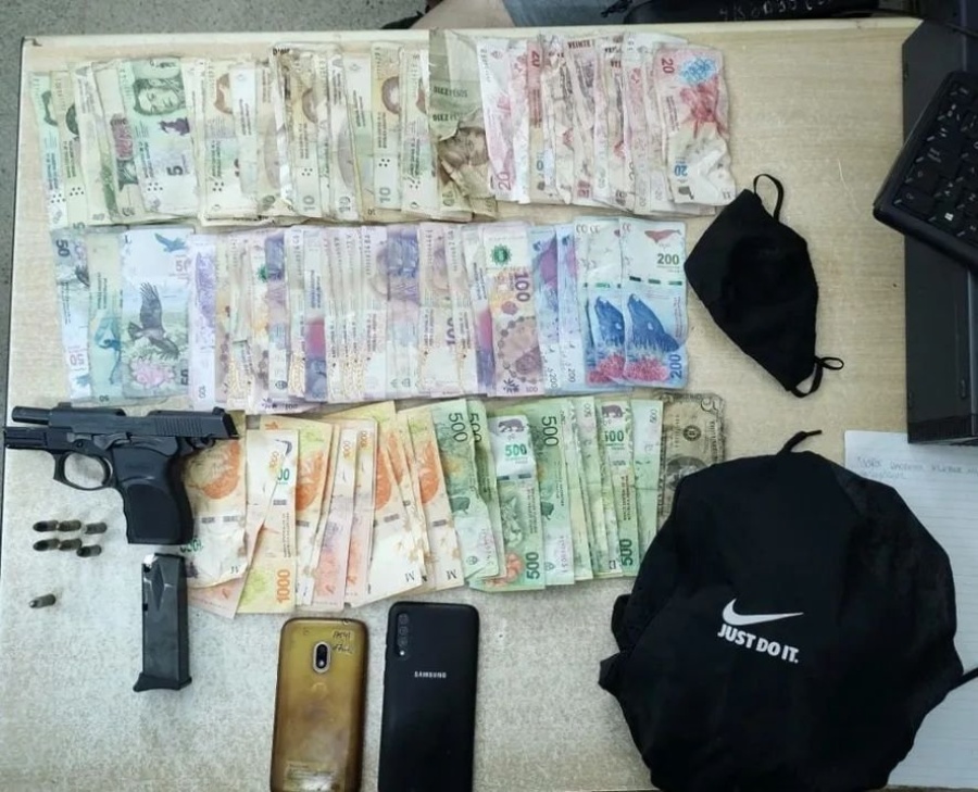 Delincuente robó 10 kilos de carne en un comercio de La Loma y se enfrentó a los tiros con la policía