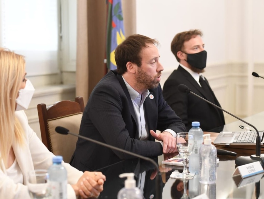 Pablo López presenta el Presupuesto 2022 y se larga la discusión en la Legislatura Bonaerense