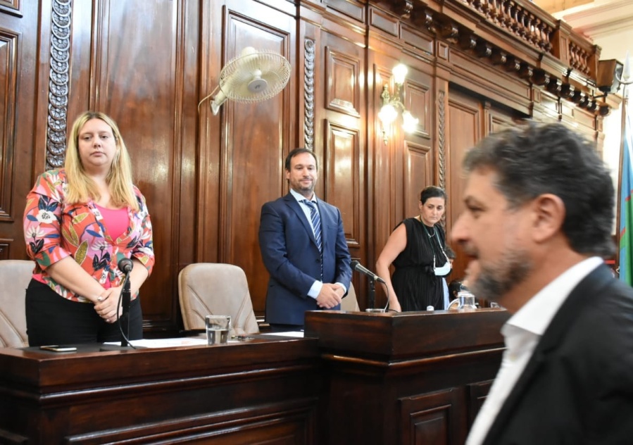 La ”tomada de pelo” de Juntos por el Cambio por la interpelación a Garro: convocaron para el 31 de diciembre a las 17 horas