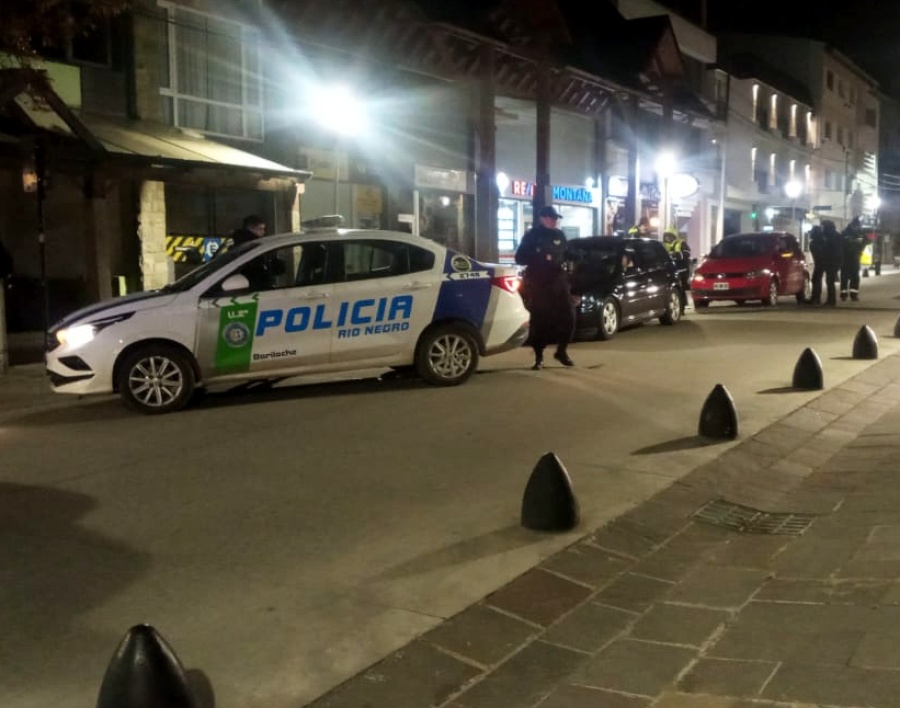 Detuvieron en el velorio de su padre a un hombre que era buscado por abuso sexual en La Plata