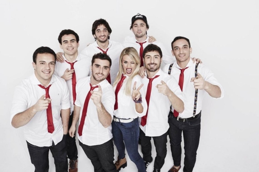 Agapornis nos presenta ”Turreto”