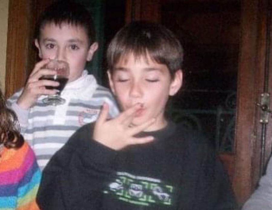 ”Visitame en mis sueños, te amo mucho”: el tierno recuerdo del amigo del joven platense que murió en 117 y 90