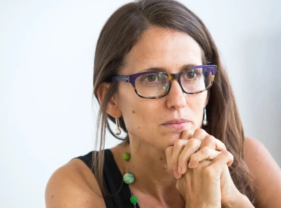 Elizabeth Gómez Alcorta presentó su renuncia ”indeclinable” al ministerio de Mujeres, Géneros y Diversidad