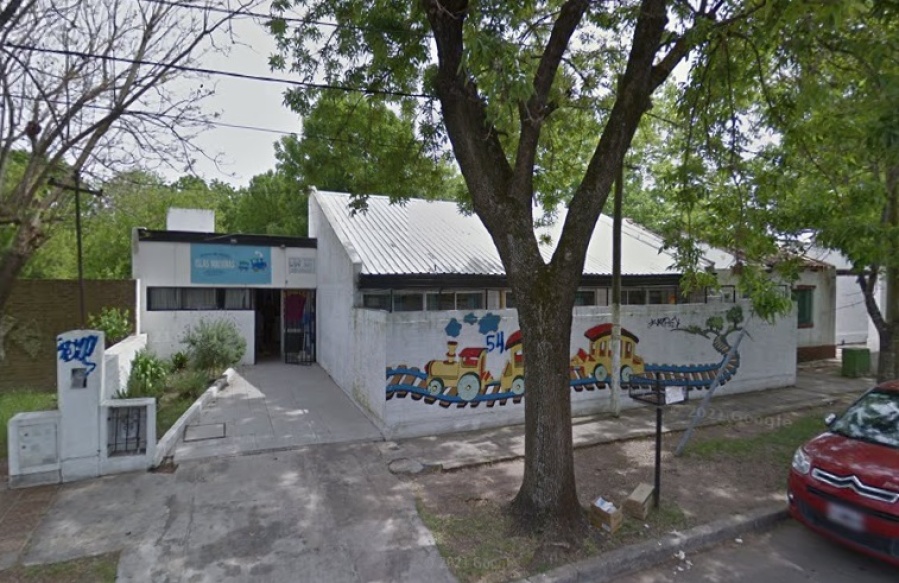 Lo atacaron en la puerta de un jardín de City Bell, pensó que era un ladrón, pero era el ex de su pareja: ”Fueron celos”