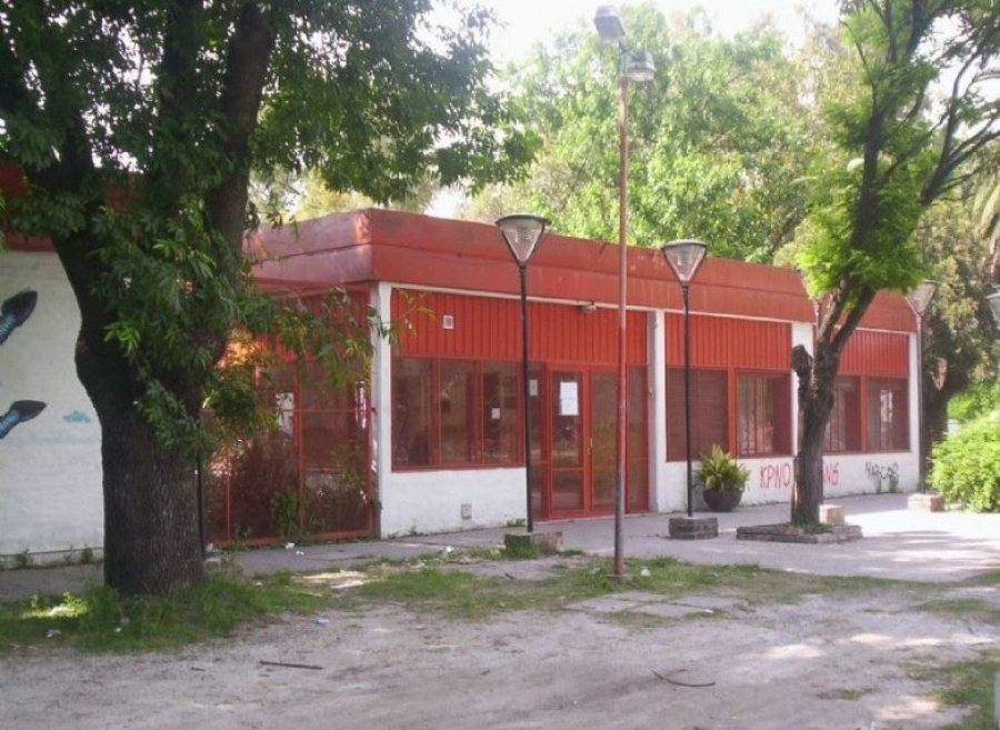 Escándalo en un jardín de Berisso: pidieron la renuncia de una maestra por un supuesto maltrato en el acto escolar