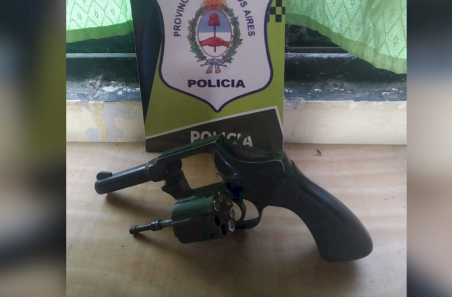 Atacaron a balazos a un hombre en Berisso: se salvó de milagro