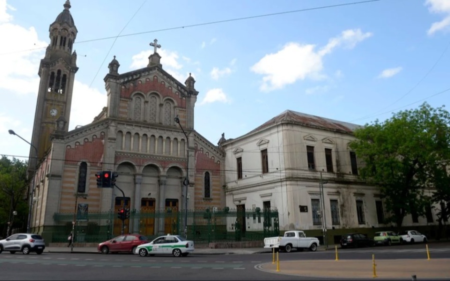 ”Necesitamos medidas urgentes”: padres denuncian situaciones de peligro en una escuela de La Plata