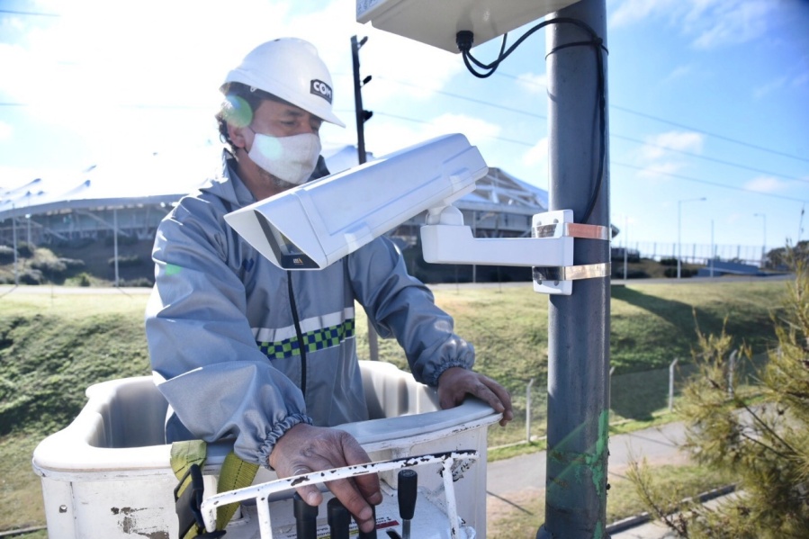 Instalaron nuevas cámaras de seguridad en Tolosa